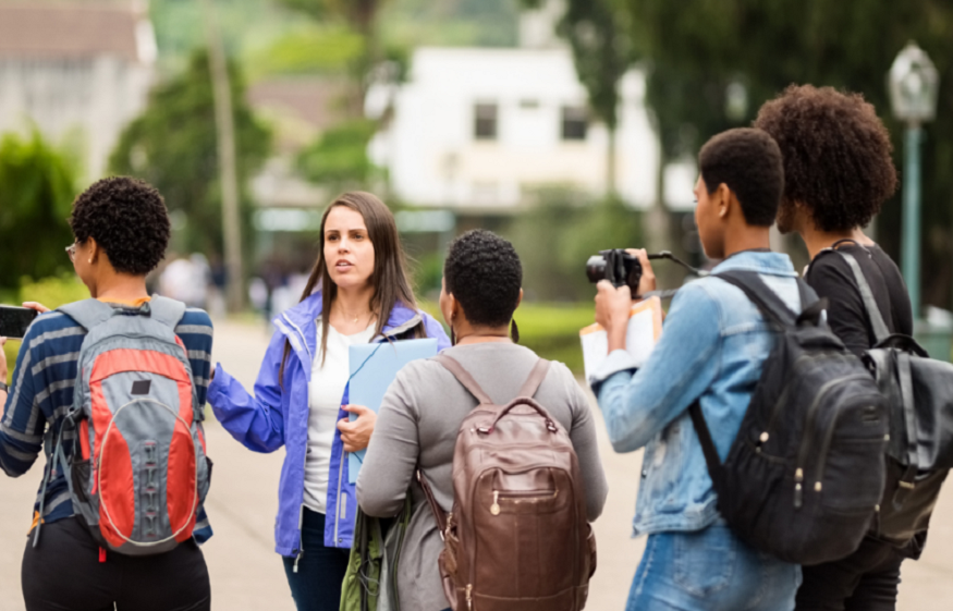 Why Educational Travel Companies Are Game-Changers for School Group Trips